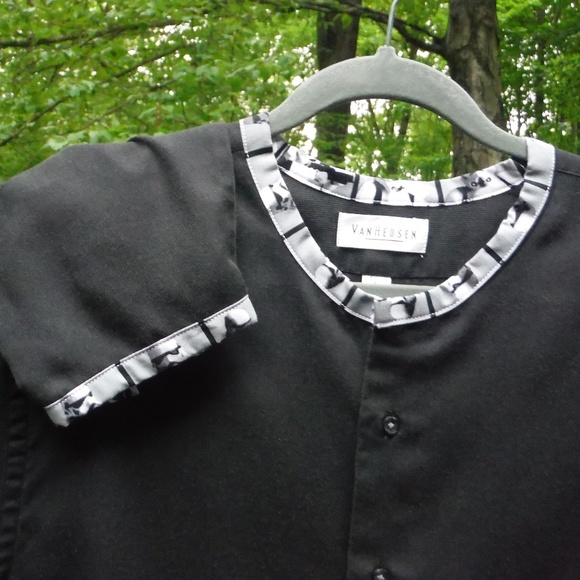 Star Wars Storm Trooper on Black Large Low Collar - Picture 5 of 8